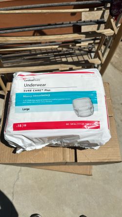 5 Cajas. De Panales Para Adultos  Cada Caja Tiene  4 Bolsas De 18 Panales   $30 Cada. Caja 