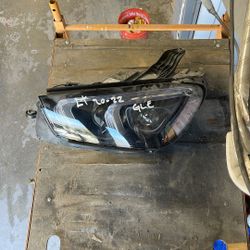 Mercedes GLE 2020 Headlight Left Side Drivers