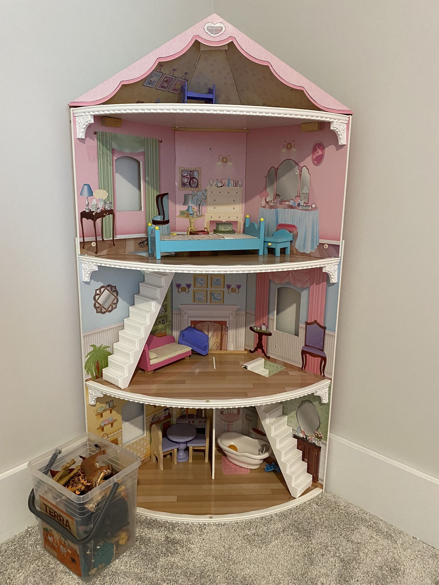 wooden corner dollhouse 
