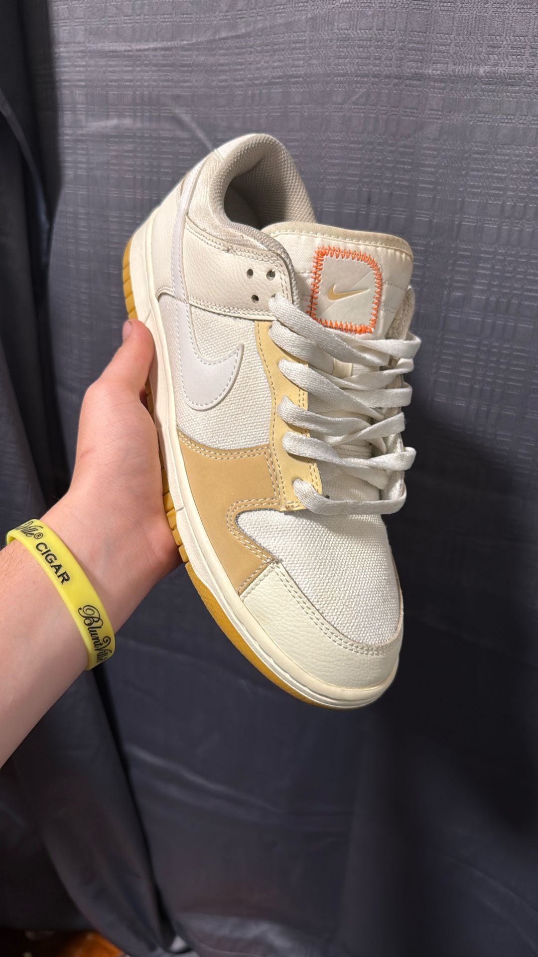 “if Lost Return To” Nike SB dunks
