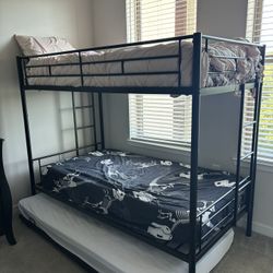 Twin Over Twin Bunk Bed with Trundle