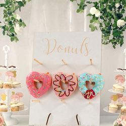 Donut Wood Stand