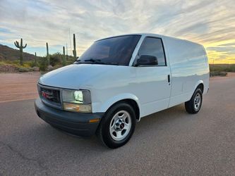 2003 GMC Safari Cargo