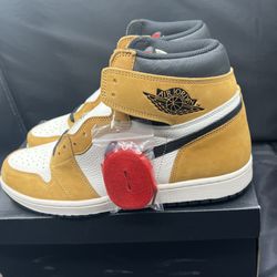 Size 15 - Jordan 1 Retro OG Rookie of the Year 