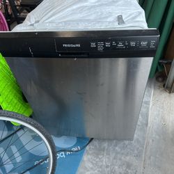Used Frigidaire Dishwasher 