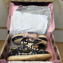Travis Scott × Nike SB Dunk Low PRM QS 'Cactus Jack - Special Box Men’s size 9
