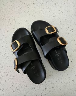 Casual slip-on Sandal