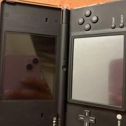 Nintendo DSI - 50+ Games - Color Black