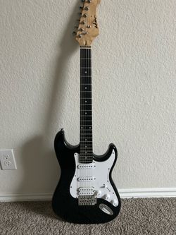 LyxPro 39" CS Series Beginner Electric Guitar in Black
