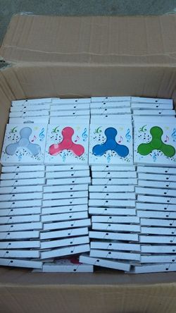 100 count Wholesale Bluetooth Fidget Spinners