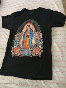 Size Small Women shirt