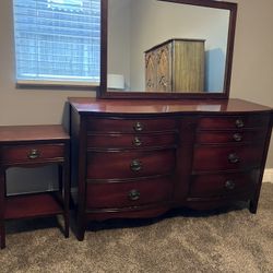 Vintage Dixie Six Drawer Serpentine Dresser With Mirror & One Nightstand 