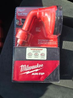 Milwaukee AIR-TIP Swiveling Palm Brush Wet/Dry Shop Vacuum Attachment (1-Piece)