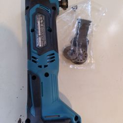 Brand new 12v makita oscillating multi tool set.