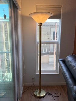 Large indoor standing