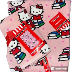 Hello Kitty Towel Set
