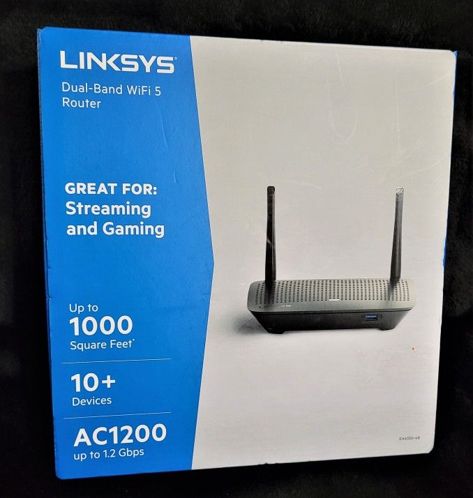 Linksys Dual-Band WiFi Router