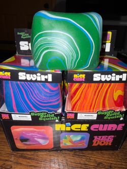 Needoh swirl cubes