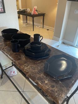Black Ceramic Octagonal 17-Piece Dishware Set