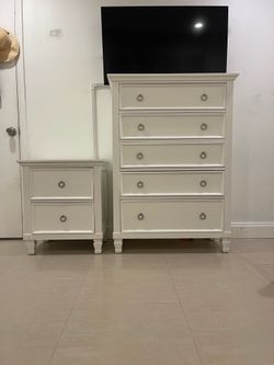 White Bedroom Dresser Set with Nightstand