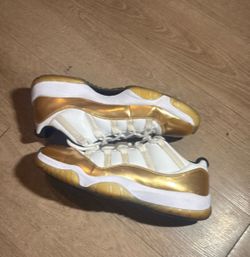 Jordan 11 Retro Low