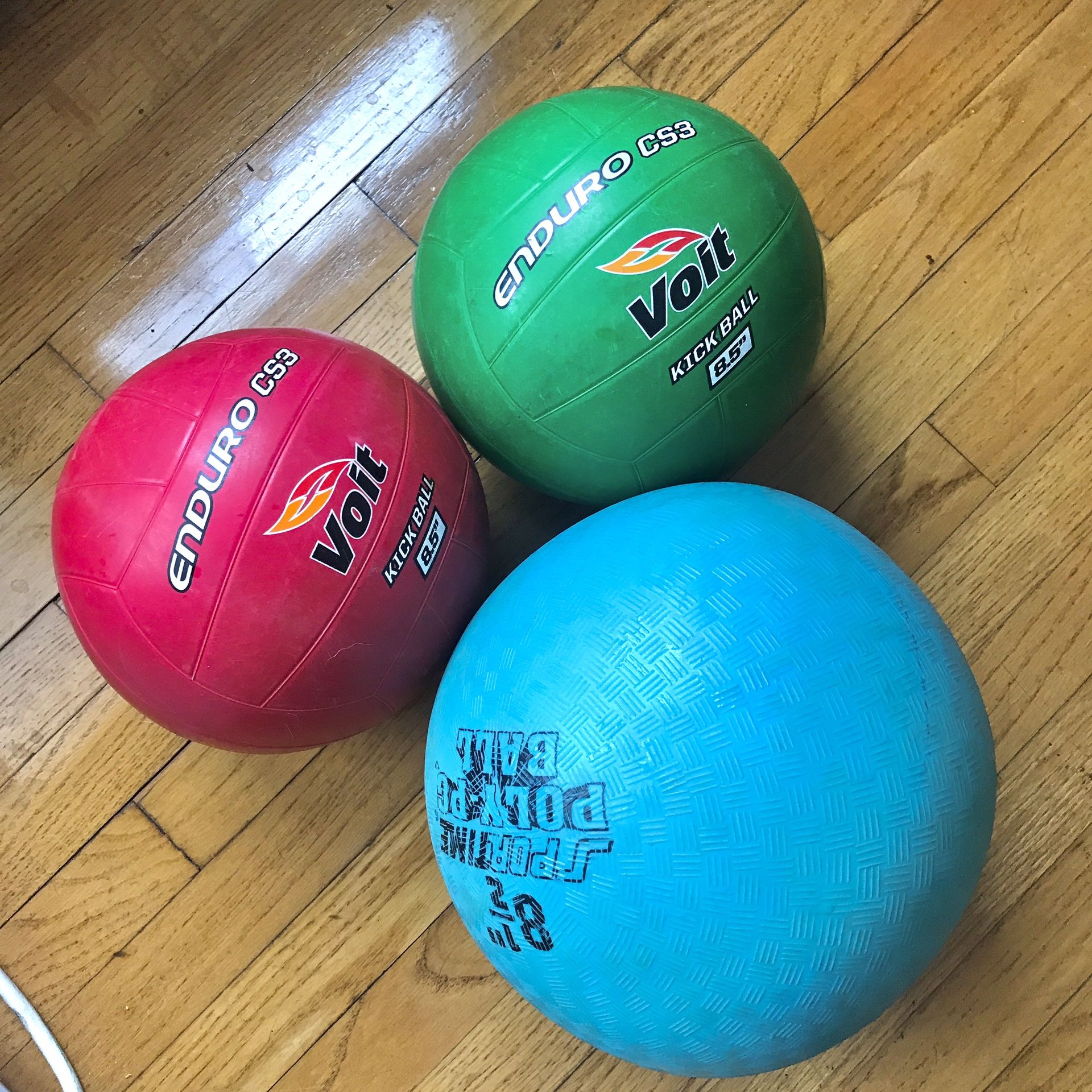 8.5" Kick Balls + Poly-PG Ball *