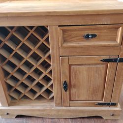 Knotted Pine Wine Rack With Side Table Bar