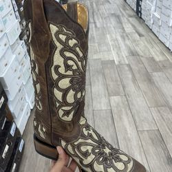 womens western boots