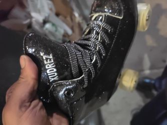 Sparkling Roller Skates W Light up Wheels