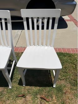 6 RH  Restoration Hardware White dining chairs