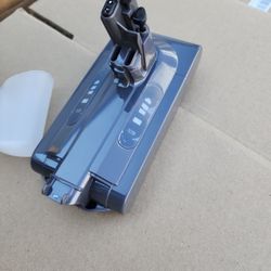 Dyson Rechargeable Battery V10