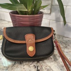 Dooney and Bourke Wristlet
