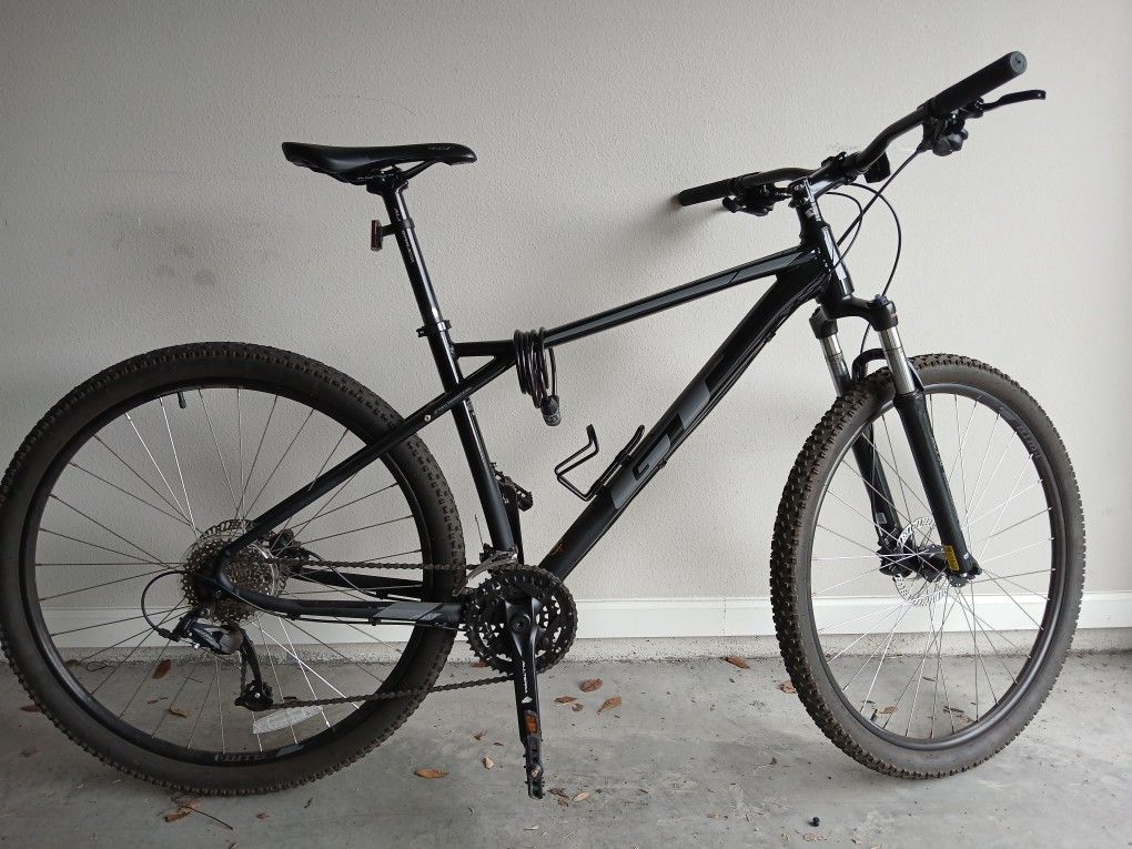 Mountain Bike GT Avalanche 29"