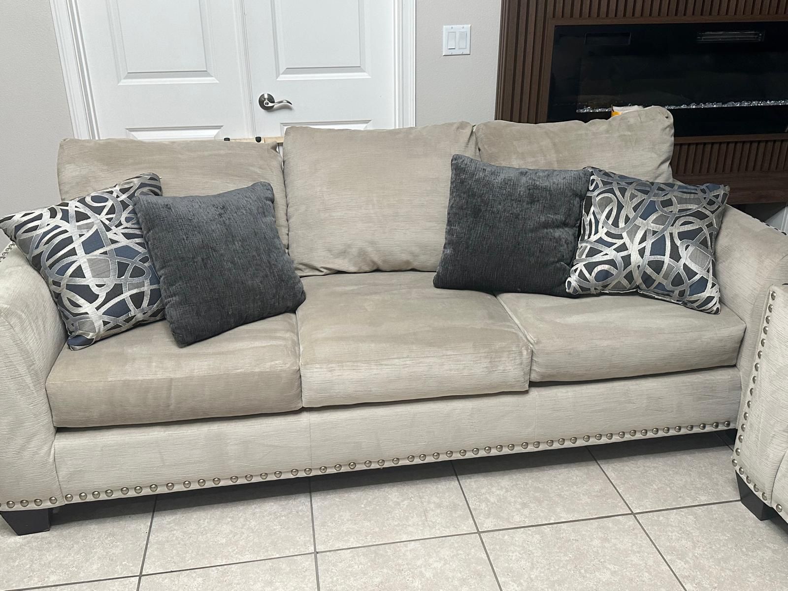 Sofa Set