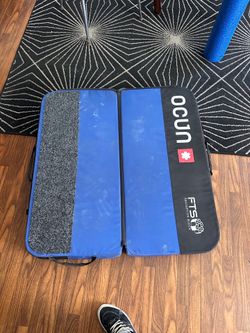 Ocun joker fts rock climbing or bouldering crash pad