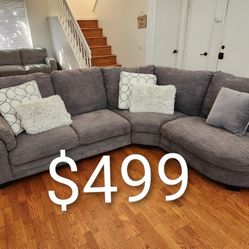 Modern Dark Gray Sectional – LIKE NEW 