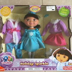*BRAND NEW* Fisher Price Dora Holiday Sparkle Doll Set with Special Edition Pajama Set