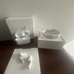 *Send Offers* Airpod Pros 4th Generation USB-C