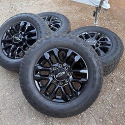 Chevy Silverado 2500 Wheels And Tires 20” $1350 Firm Price 
