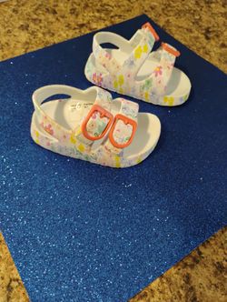 girl sandals