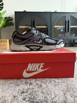 Nike V5 RNR SE