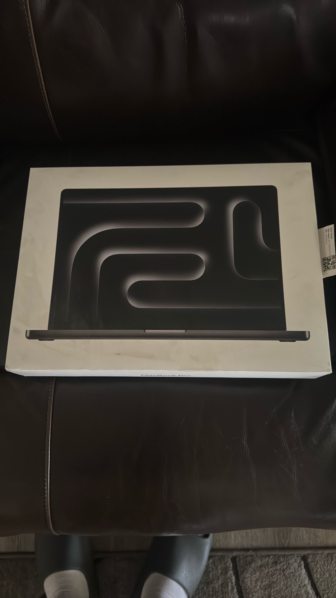 MacBook Pro 16” Laptop M3 Pro 512GB
