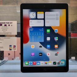 Black iPad 7 32 wifi