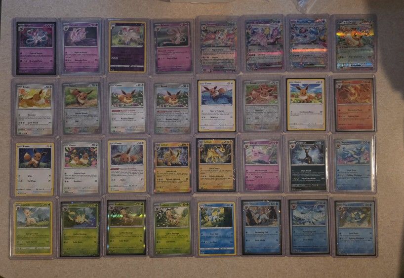 32 Pokémon Cards-Evolutions characters