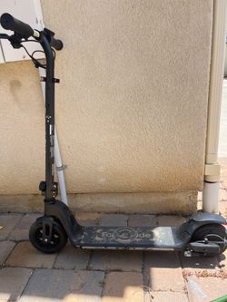 Fanttik T10 Electric Scooter (Kids)