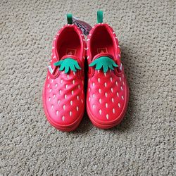 Strawberry Van's Kids 