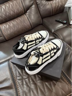 Amiri mmy size 10
