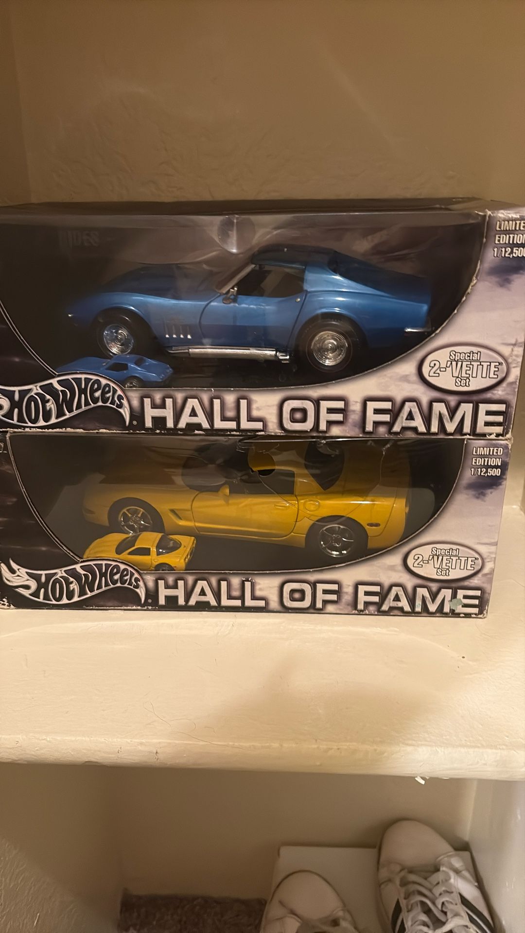 Hot Wheels Hall Of Fame Limited Edition Corvettes – 1:18 + 1:64 Diecast
