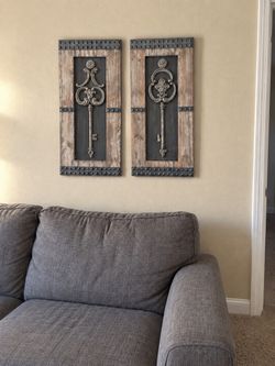 Urban Designs Vintage Metal Key Wall Art – Set of 2