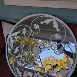 Mirror 